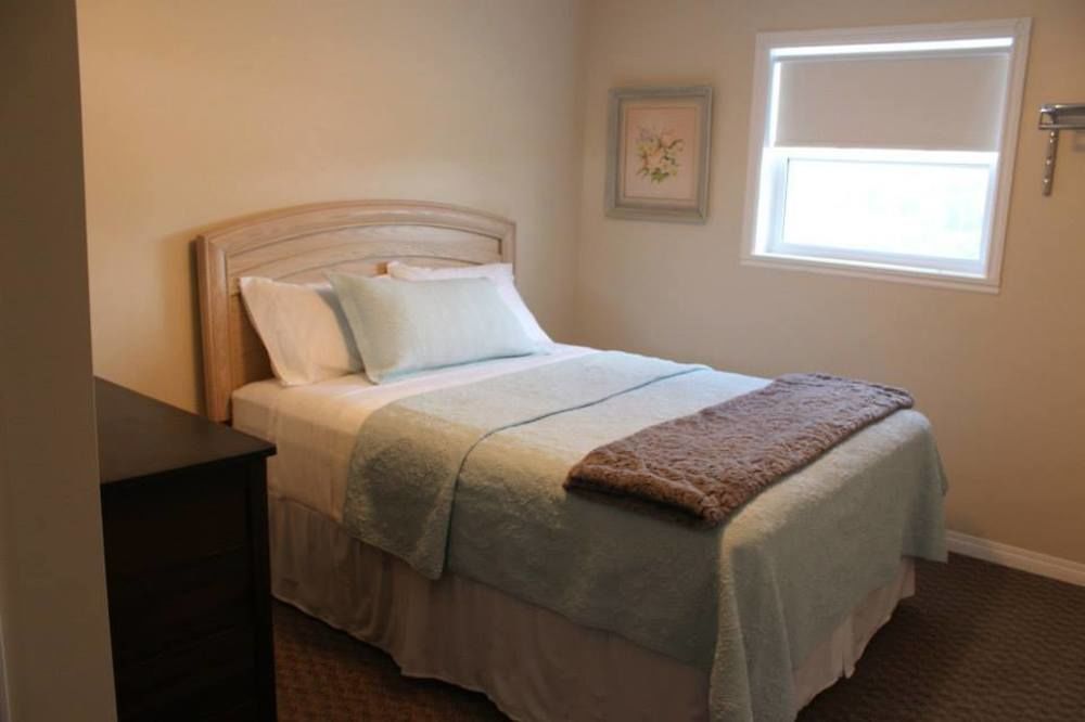 Honeycomb Bed & Breakfast Onanole Exterior photo